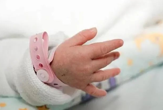 去做親子鑒定人數變多背后的原因：懷疑孩子不是親生、妻子出軌