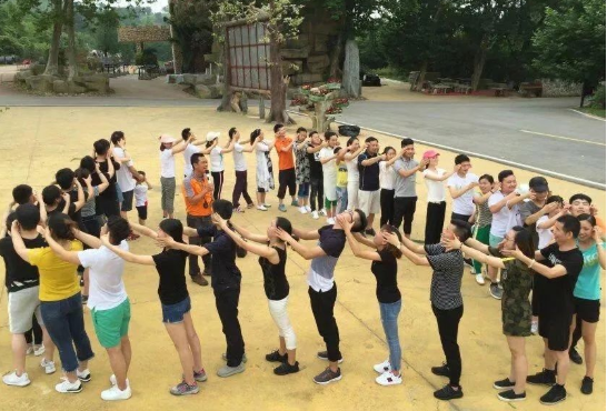 男方要求做親子鑒定的情況增多，是西方文化與傳統道德觀點的碰撞