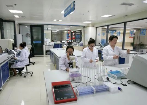 對隱私親子鑒定承擔(dān)法律責(zé)任，不讓親子鑒定成“傷害婚姻鑒定”