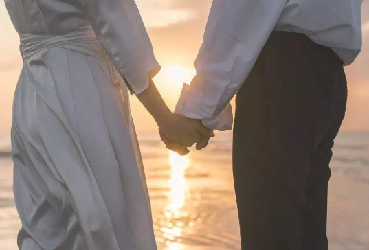 對隱私親子鑒定承擔(dān)法律責(zé)任，不讓親子鑒定成“傷害婚姻鑒定”