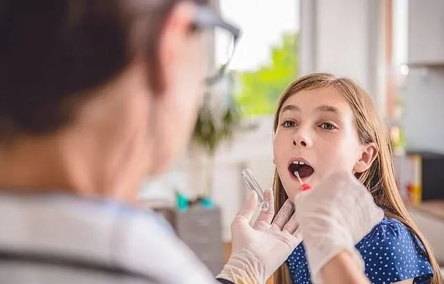 想偷偷做親子鑒定怎么采集血痕樣本能不被發現？